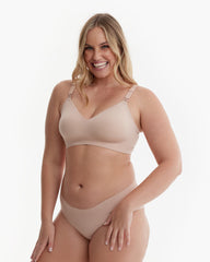 Feeding Bundle: M5 Smart Wearable Breast Pump and  120 Breastmilk Storage Bags and Nursing Bra YN21